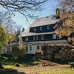 Zum Kranichsee فندق 3*