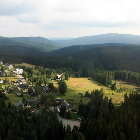 Zum Kranichsee Hotel