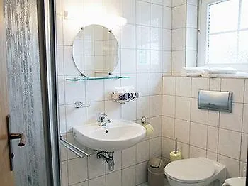 Zum Kranichsee 3*