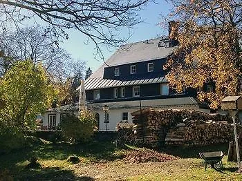 Zum Kranichsee Hotel 3*