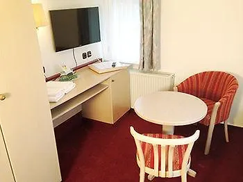 Hotel Zum Kranichsee 3*